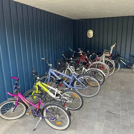 Lækkert I Gåafstand Til By Og Feriehus