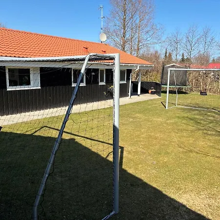 Laekkert I Gaafstand Til By Og Hébergement de vacances