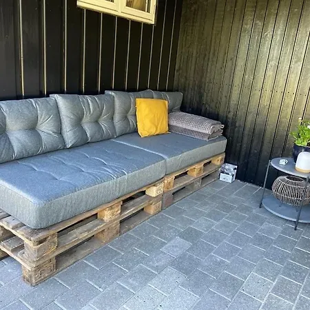 Laekkert I Gaafstand Til By Og * Bøtø By